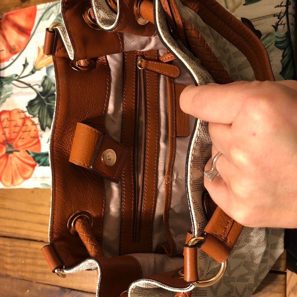 Shoulder bag - Picture 3 of 4